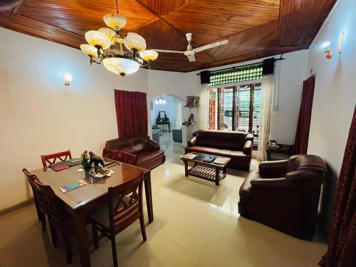Mangala Lodge Курунегала Экстерьер фото